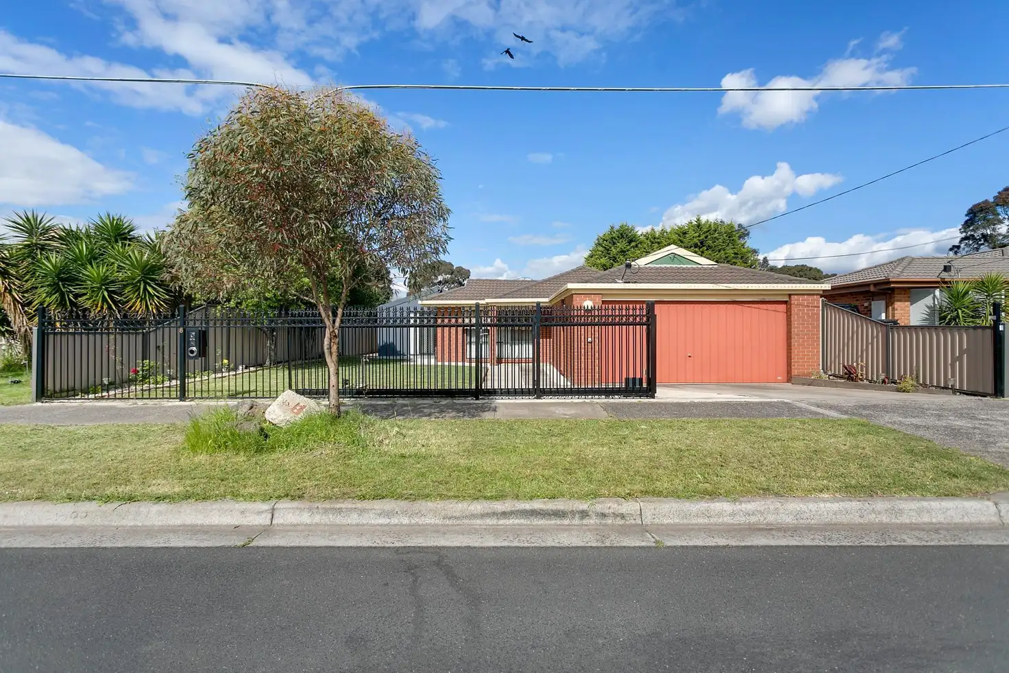 Main view of Homely house listing, 8 Laurel Crescent, Carrum Downs VIC 3201