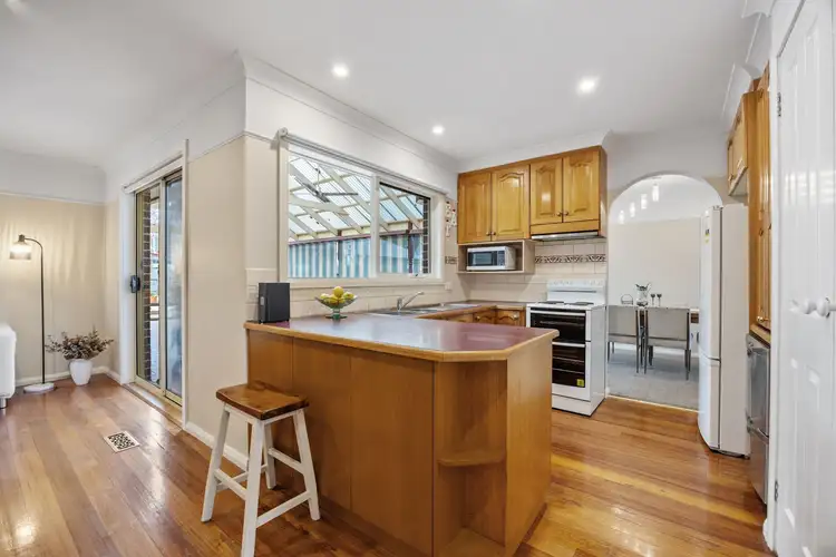Sixth view of Homely house listing, 17 Bertrand Close, Berwick VIC 3806