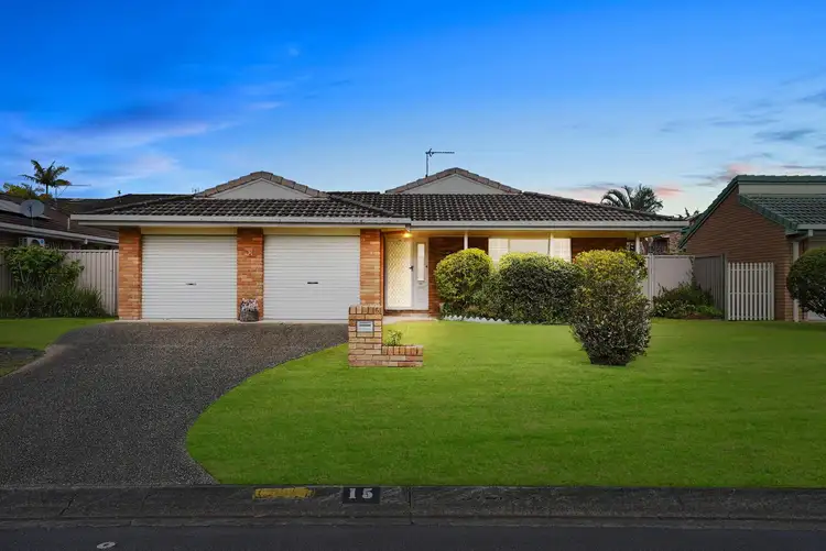 15 Saffron Street, Elanora QLD 4221