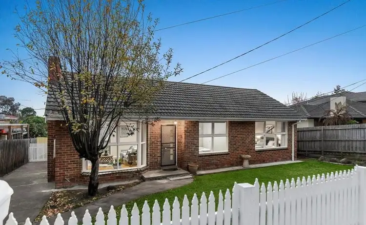 7 Paris Avenue, Croydon South VIC 3136