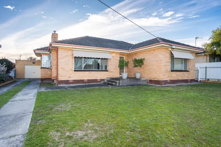 397 Prune Street, Lavington NSW 2641