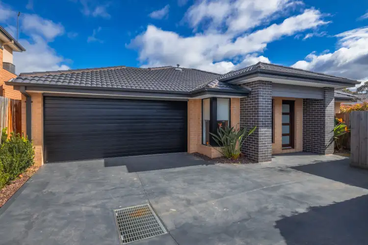 2/4 Laura Street, Clayton South VIC 3169