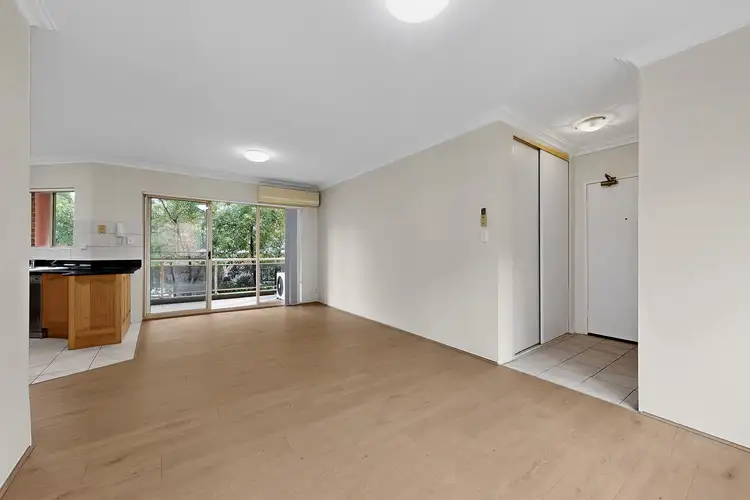 Sixth view of Homely apartment listing, 4/10 Caroline Street, Westmead NSW 2145