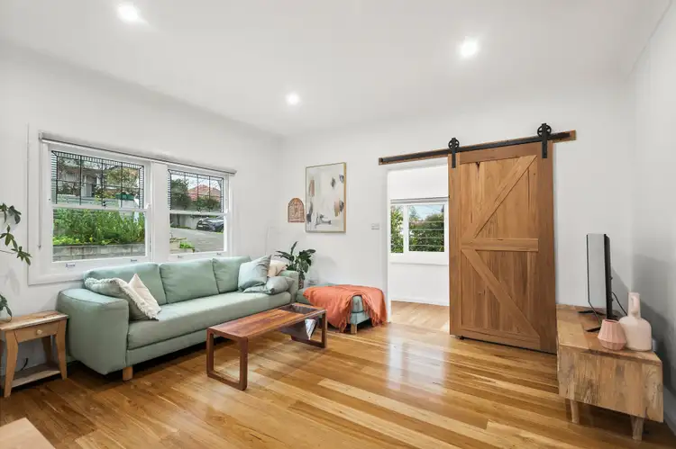 Third view of Homely house listing, 1/11 Sea View Road, Wollongong NSW 2500