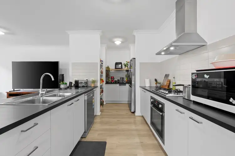 Fifth view of Homely house listing, 23 Roynic Parade, Benalla VIC 3672