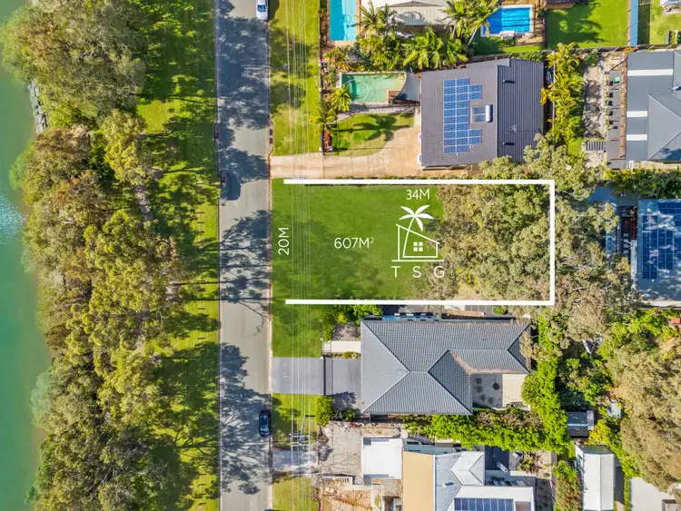 39 Pinnaroo Street, Hope Island QLD 4212