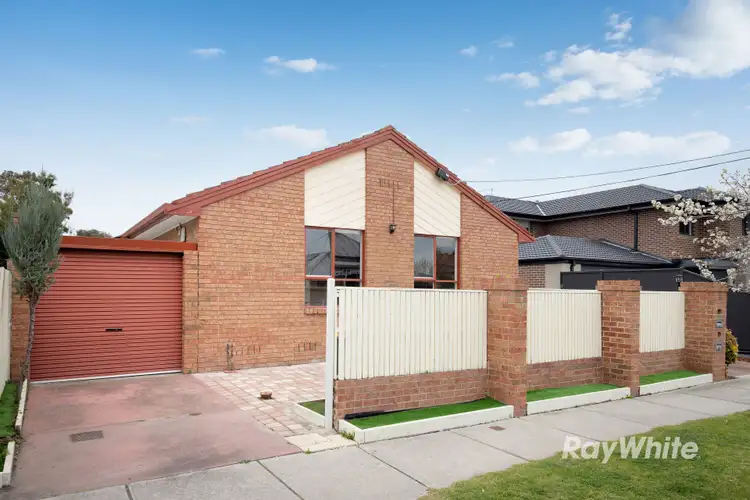1/14 Hewitts Road, Carnegie VIC 3163