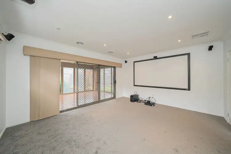 Fifth view of Homely house listing, 7 Fanfare Close, Berwick VIC 3806