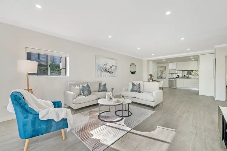 Second view of Homely apartment listing, 6/4 St Georges Parade, Hurstville NSW 2220