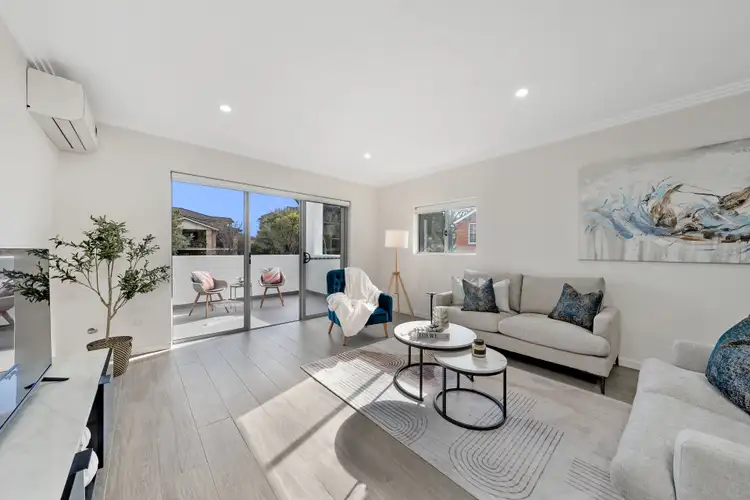 Third view of Homely apartment listing, 6/4 St Georges Parade, Hurstville NSW 2220