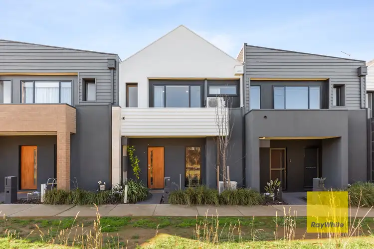 10 Netherley Walk, Armstrong Creek VIC 3217
