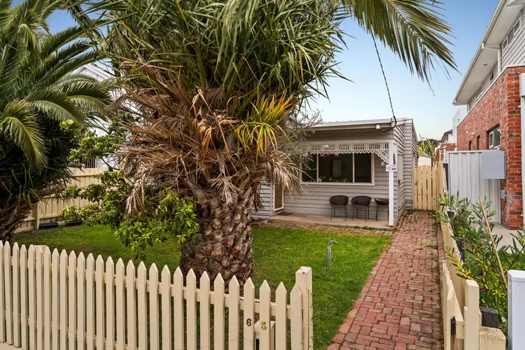 65 Blackshaws Road, Newport VIC 3015