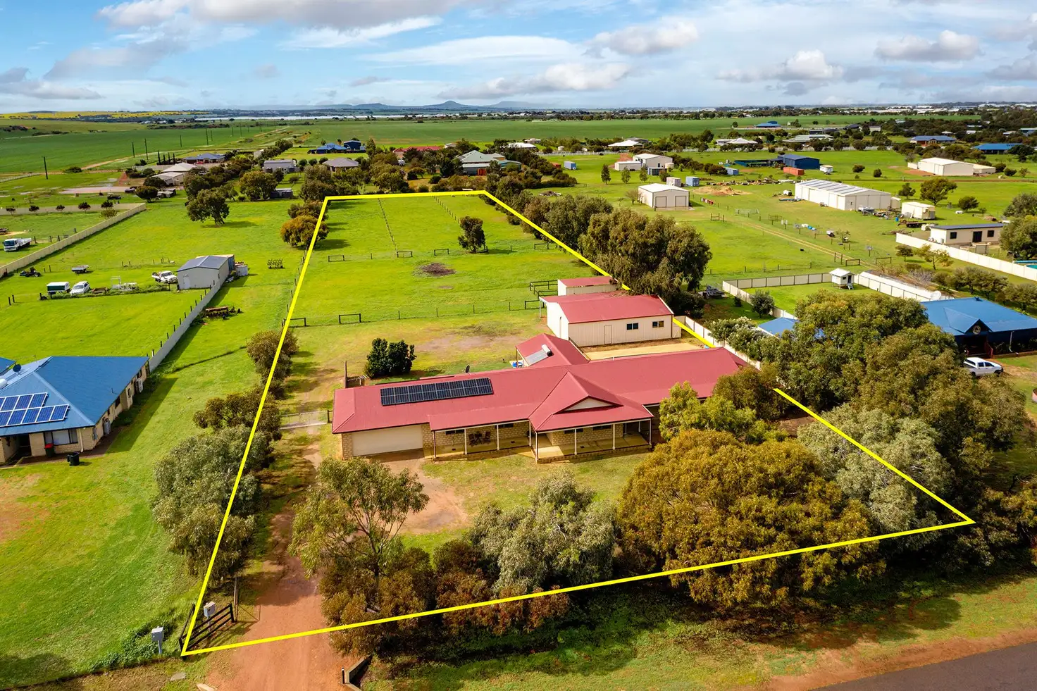 Main view of Homely house listing, 33 Polwarth Parade, Deepdale WA 6532