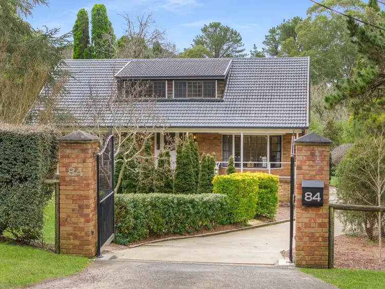 84 Burradoo Road