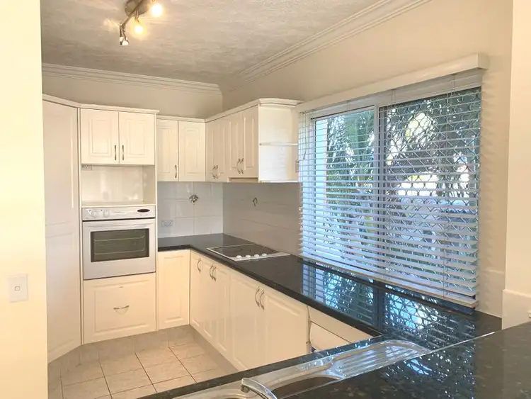 3/7 Holborow Close, Surfers Paradise QLD 4217