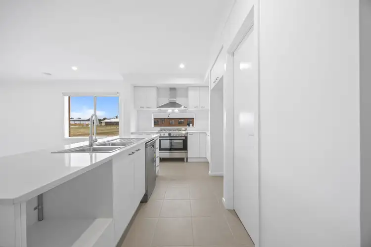 Third view of Homely house listing, 5 Divot Circuit, Invermay Park VIC 3350