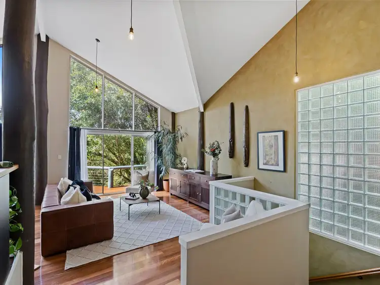 6 Sapphire Court, Kenmore QLD 4069