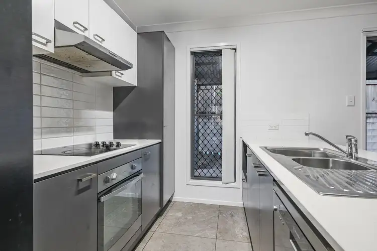 Fifth view of Homely townhouse listing, 14/8 Saint Kilda Court, Durack QLD 4077