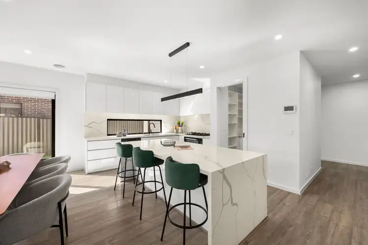 Fifth view of Homely house listing, 3 Mottlecah Circuit, Craigieburn VIC 3064