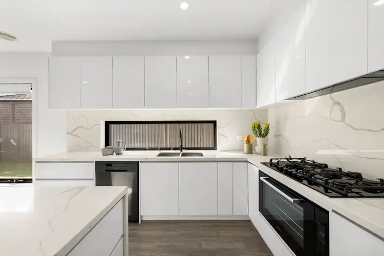 Sixth view of Homely house listing, 3 Mottlecah Circuit, Craigieburn VIC 3064