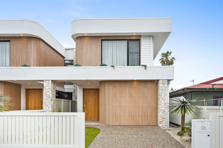 126 Osborne Parade, Warilla NSW 2528