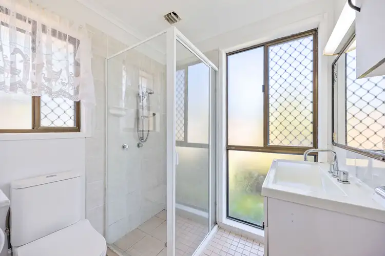 Seventh view of Homely house listing, 73 Limpus Street, Urangan QLD 4655