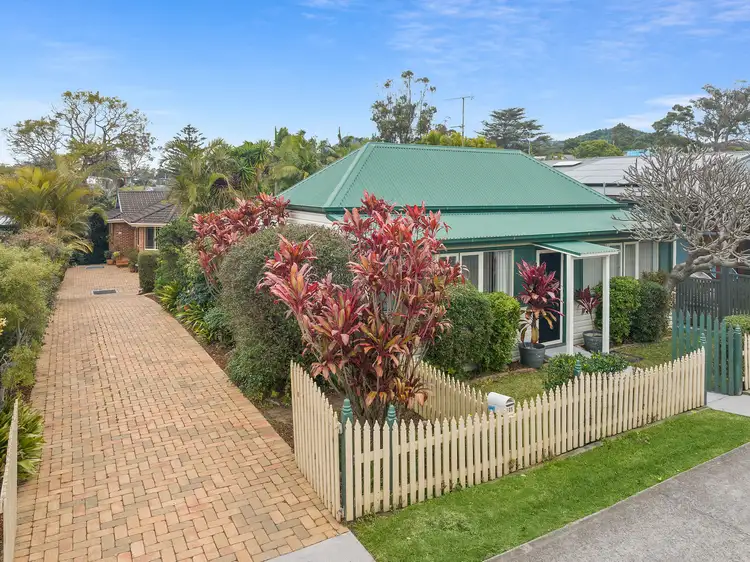 105 + 105A Mount Keira Road, West Wollongong NSW 2500