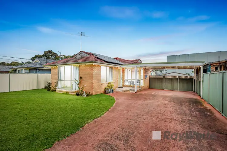50 Kernot Crescent