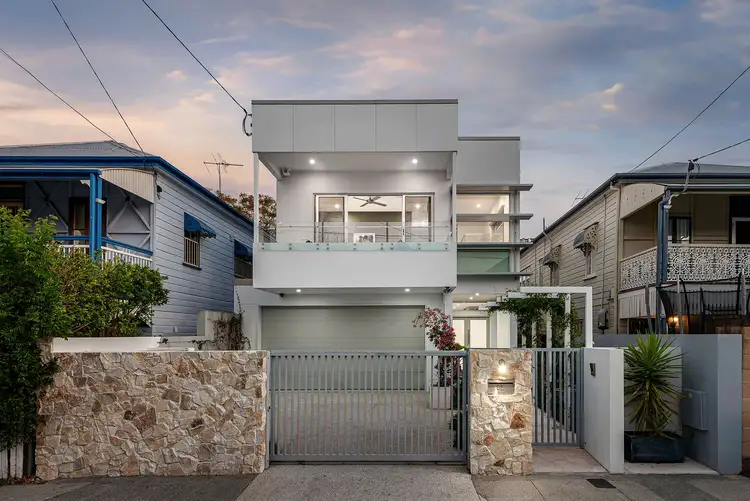 65 Sinclair Street, Kangaroo Point QLD 4169