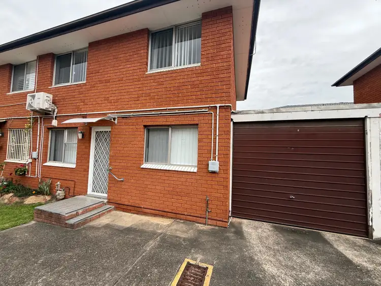2/26 Hevington Road, Auburn NSW 2144