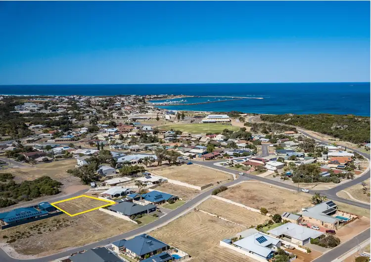 5 Stickland Road, Port Denison WA 6525
