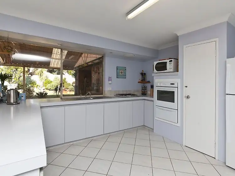 Sixth view of Homely house listing, 13 Prospect Place, Bullsbrook WA 6084