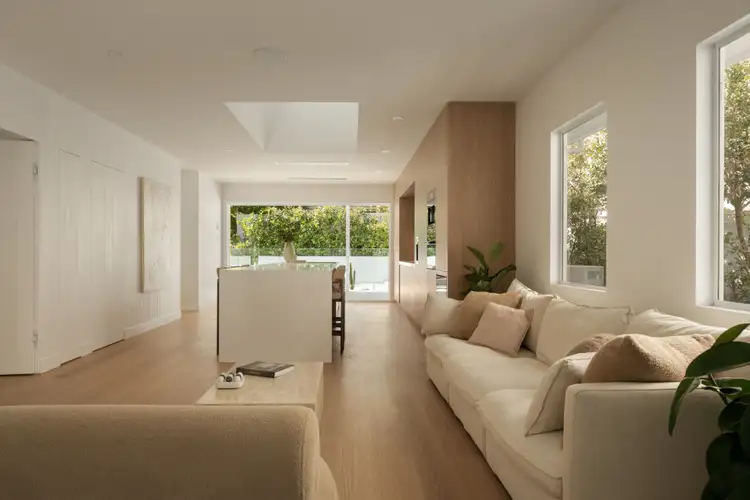 37 Bardon Esplanade, Bardon QLD 4065