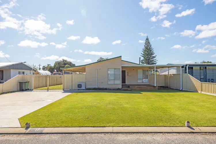9 Cameron Street, Jurien Bay WA 6516