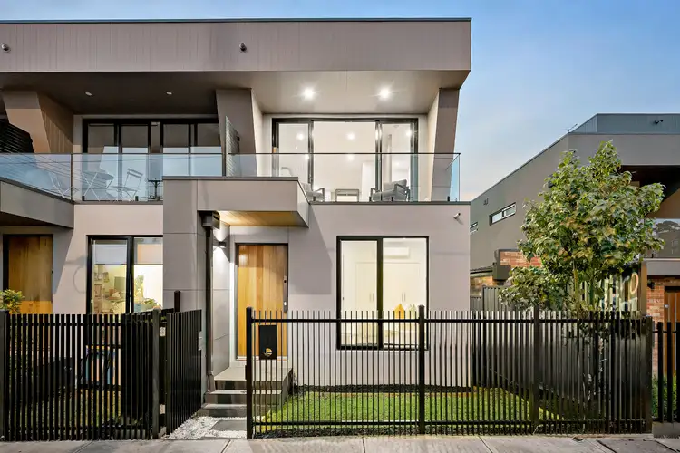 7/1 Melville Road, Brunswick West VIC 3055