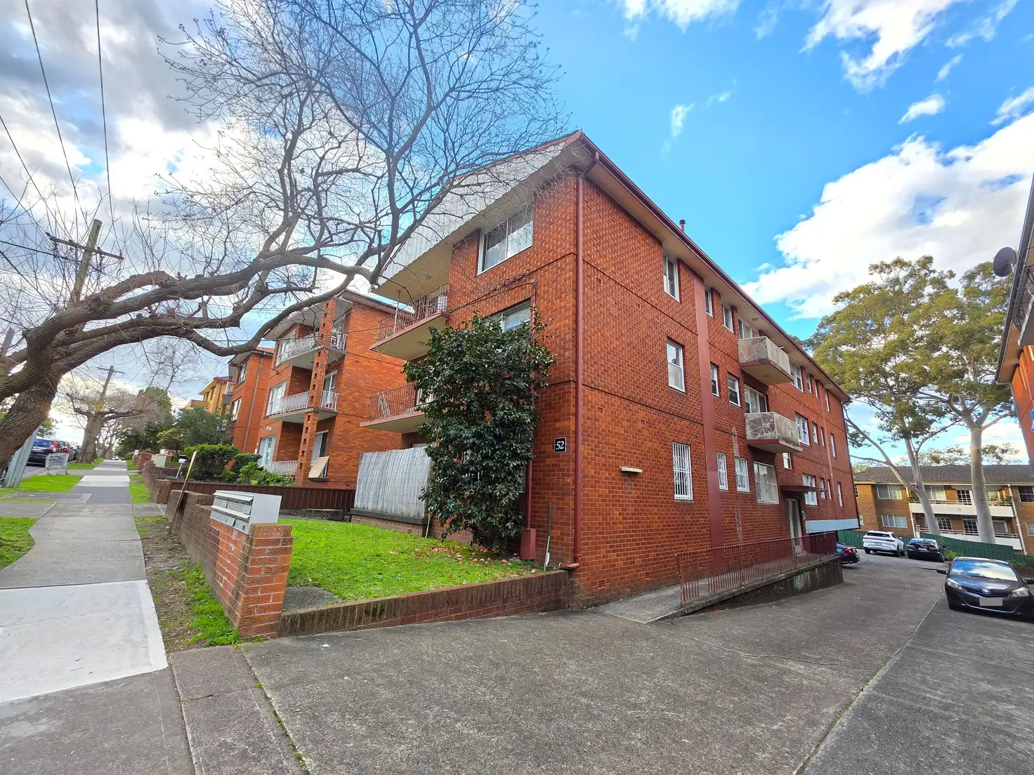 Main view of Homely unit listing, 11/52 Park Road, Hurstville NSW 2220