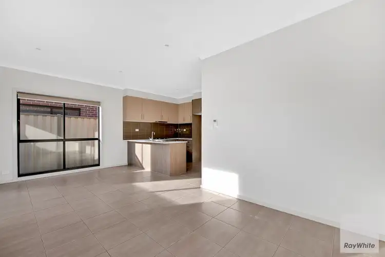 Fifth view of Homely house listing, 9/40 Mccubbin Way, Caroline Springs VIC 3023