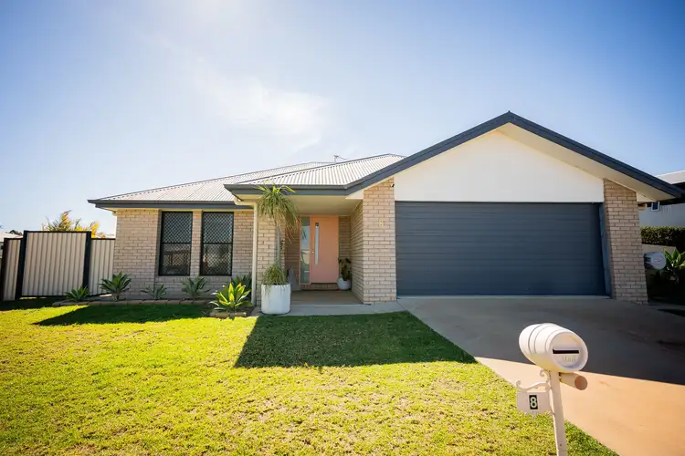 8 Lockyer Crescent, Roma QLD 4455