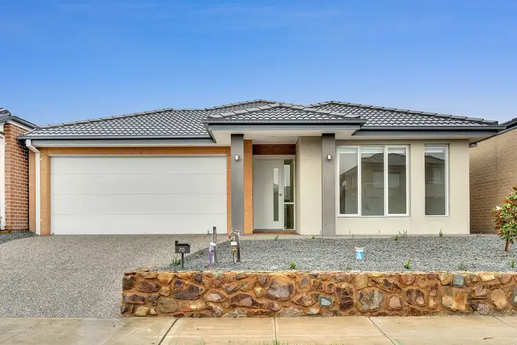 70 Scenery Drive, Craigieburn VIC 3064
