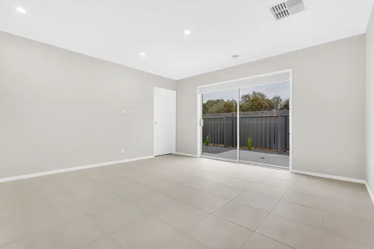 Fifth view of Homely house listing, 70 Scenery Drive, Craigieburn VIC 3064