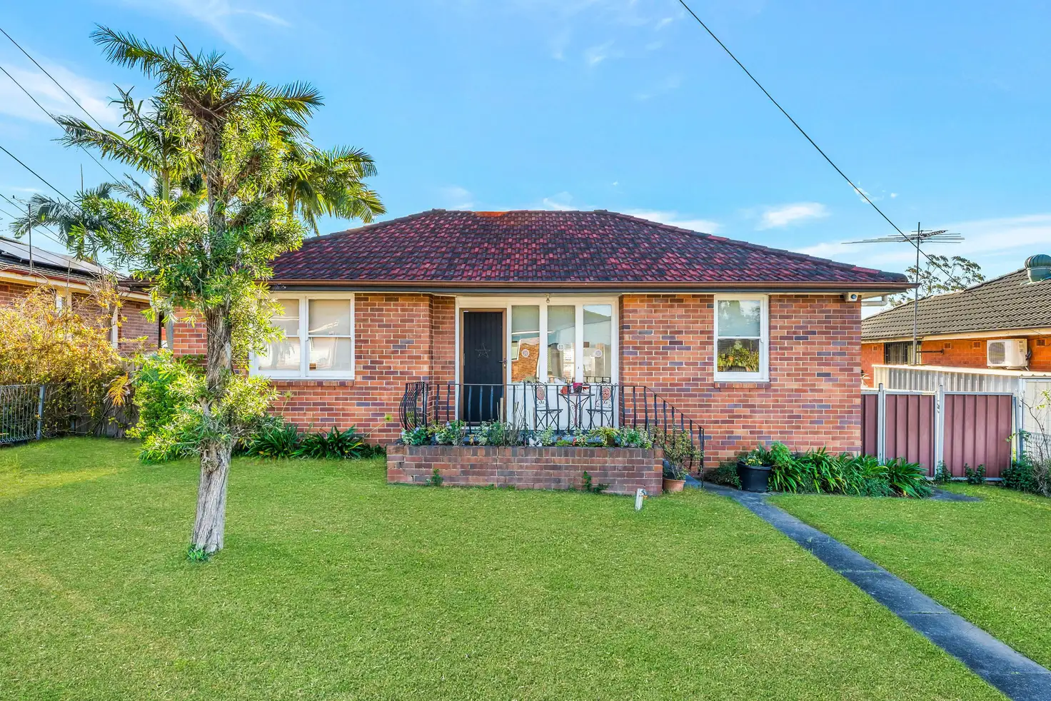 Main view of Homely house listing, 32 Jindabyne Street, Heckenberg NSW 2168