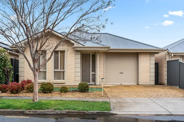1A Cowra Avenue, Gilles Plains SA 5086