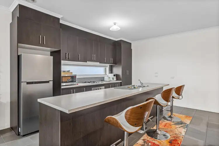 Fifth view of Homely apartment listing, 3/7-8 Roseville Court, Berwick VIC 3806
