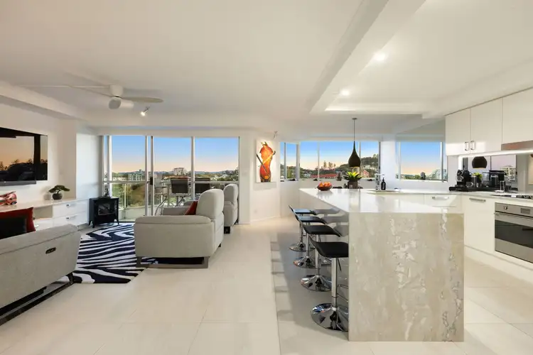 41 POINTS NORTH/62 Marine Parade, Coolangatta QLD 4225