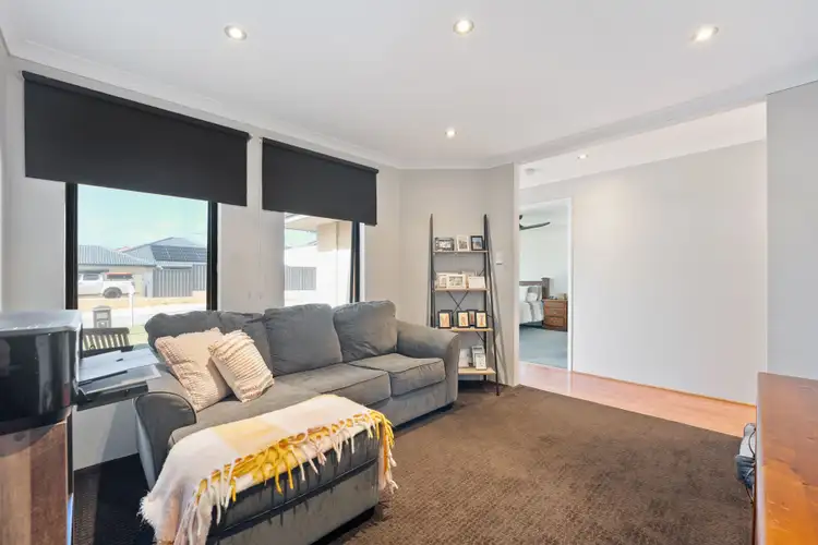 Sixth view of Homely house listing, 2 Goodchild Way, Baldivis WA 6171
