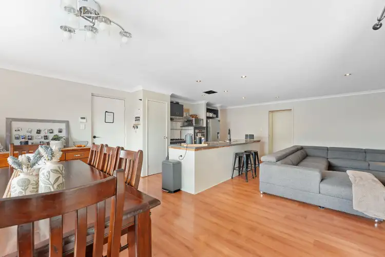 Seventh view of Homely house listing, 2 Goodchild Way, Baldivis WA 6171