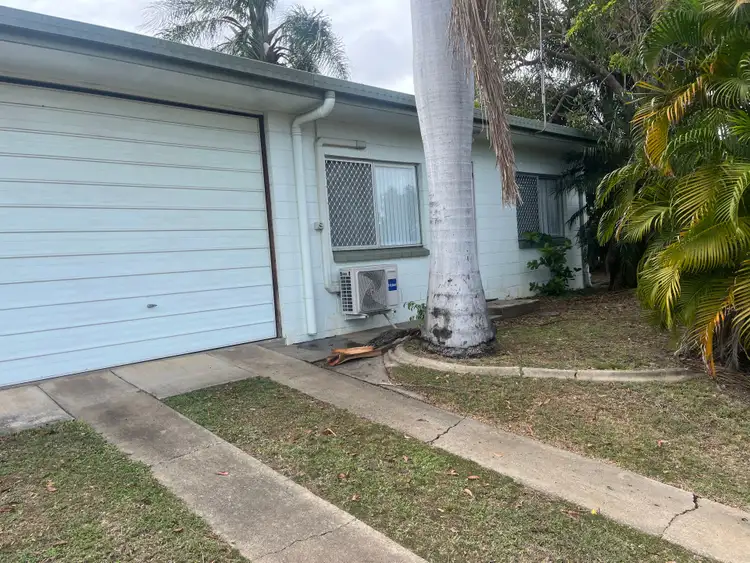 2/307 Pain Street, Koongal QLD 4701