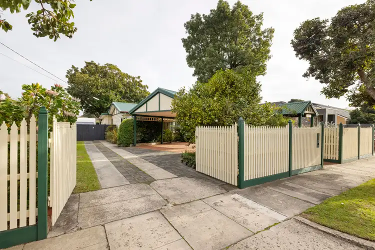 19 Campbell Street, Frankston VIC 3199
