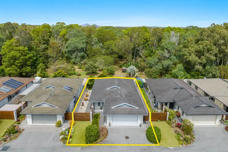 18/4 Somerset Place, Yamba NSW 2464