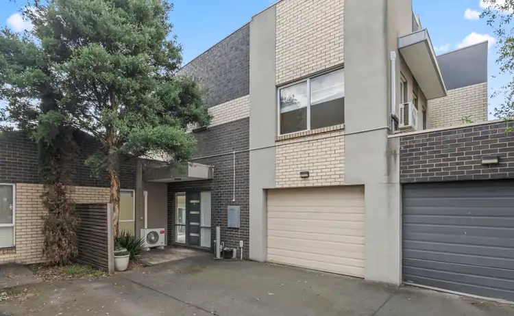 17 Woiwurung Crescent, Coburg VIC 3058